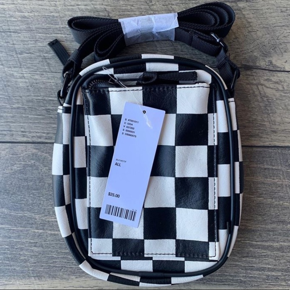 urban outfitters mini cross bag - Picture 2 of 5